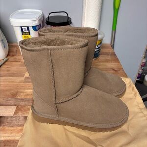 UGG Classic Short Boots Sand/Tan